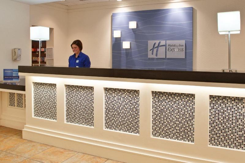 Holiday Inn Express Hotel & Suites Indianapolis Dtn-Conv Ctr By Ihg Экстерьер фото